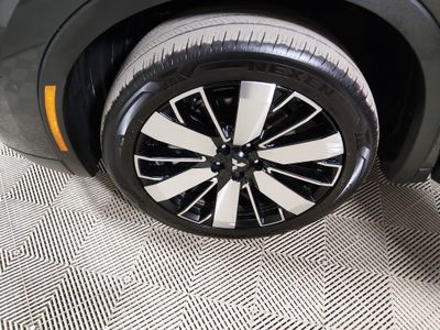 2025 Mitsubishi Outlander - Photo 10