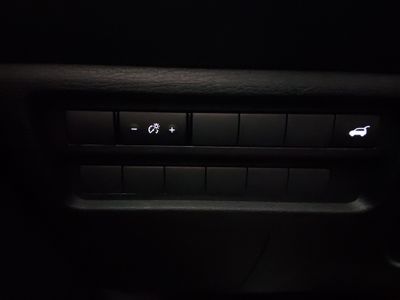 2025 Mitsubishi Outlander - Photo 13