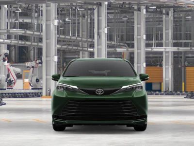 2026 Toyota Sienna - Photo 2