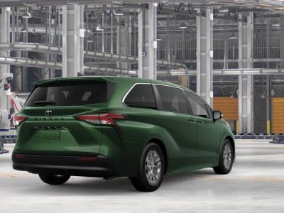 2026 Toyota Sienna - Photo 11
