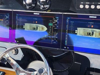 2025 Boston Whaler 380 Realm - Photo 7