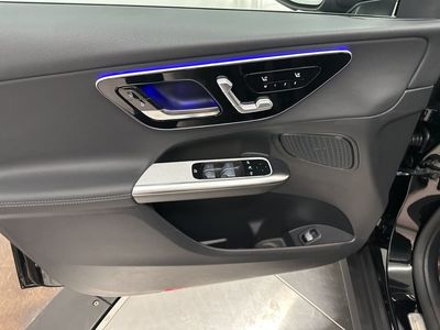 2026 Mercedes-Benz GLC - Photo 11