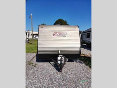 2022 Dutchmen RV Coleman — interior view