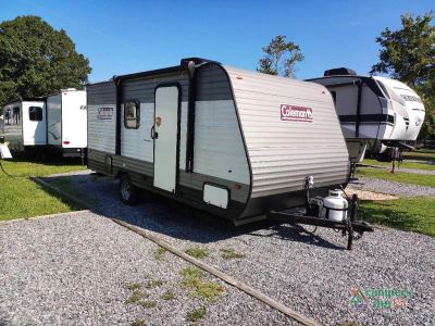 2022 Dutchmen RV Coleman — rear three-quarter view