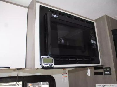 2024 Coachmen 20XG — photo 13 view