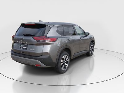 2023 Nissan Rogue — photo 7 view