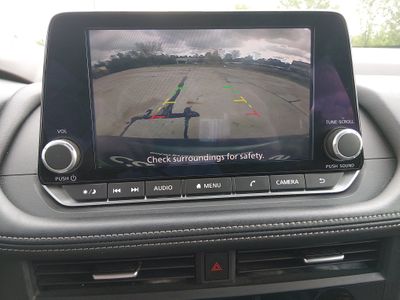 2023 Nissan Rogue — photo 16 view