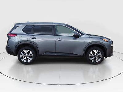 2023 Nissan Rogue — photo 8 view