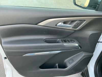 2026 Chevrolet Traverse — photo 16 view