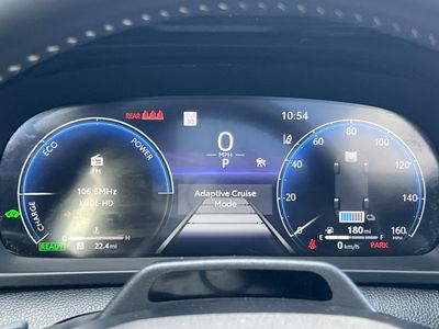 2025 Toyota Crown Signia — photo 29 view
