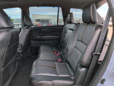 2023 Honda Passport — photo 21 view