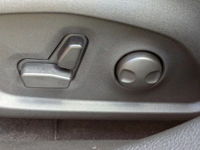2026 Jeep Compass — photo 18 view