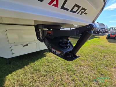 2026 Alliance RV Valor - Photo 16
