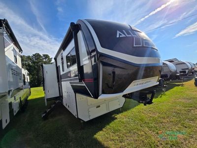 2026 Alliance RV Valor - Photo 3