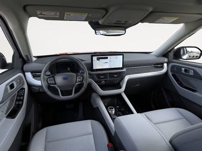 2026 Ford Explorer — photo 15 view