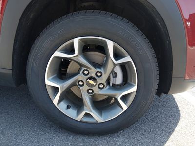 2025 Chevrolet Trax - Photo 10
