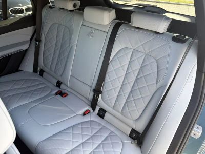 2024 BMW X5 — photo 21 view
