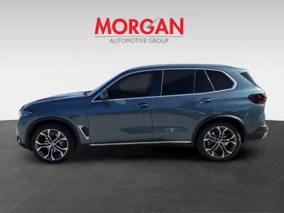 2024 BMW X5 — photo 8 view