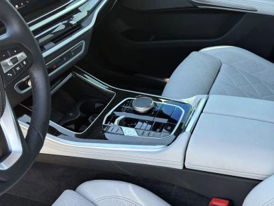 2024 BMW X5 — photo 23 view