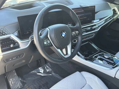 2024 BMW X5 — photo 22 view