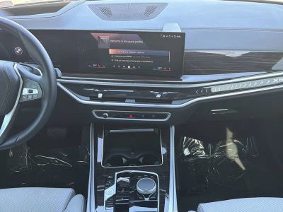 2024 BMW X5 — photo 16 view