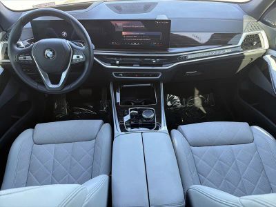 2024 BMW X5 — photo 14 view
