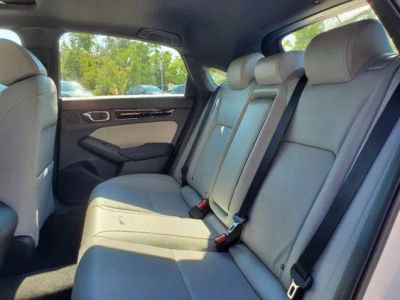 2026 Honda Civic Hatchback Hybrid — photo 17 view