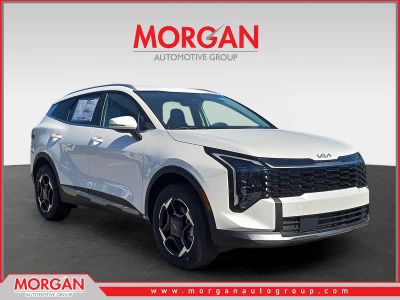 2026 Kia Sportage Hybrid EX in Snow White Pearl — front three-quarter view