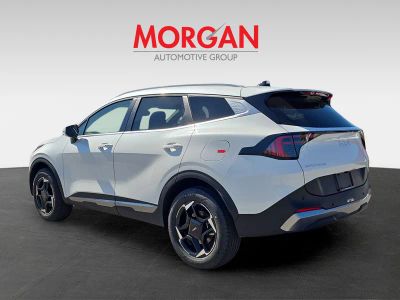 2026 Kia Sportage Hybrid — engine compartment view