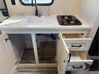 2026 Jayco Jay Flight SLX — photo 9 view