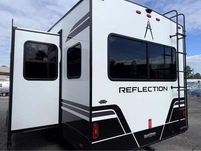 2026 Grand Reflection 150 Series - Photo 4