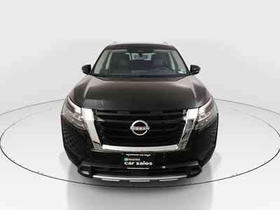 2025 Nissan Pathfinder - Photo 2