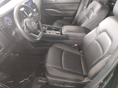 2025 Nissan Pathfinder - Photo 21