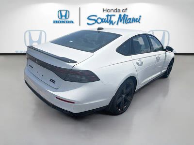 2026 Honda Accord Hybrid — photo 7 view