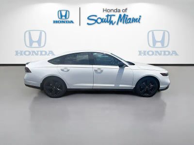 2026 Honda Accord Hybrid — photo 8 view