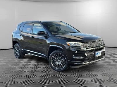 2022 Jeep Compass — detail view