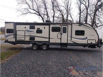2016 Coachmen RV Freedom Express Liberty Edition - Photo 9