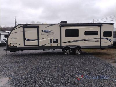 2016 Coachmen RV Freedom Express Liberty Edition - Photo 5