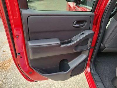 2026 Nissan Frontier — photo 25 view