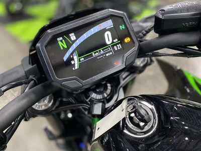 2025 Kawasaki Z650 ABS - Photo 13