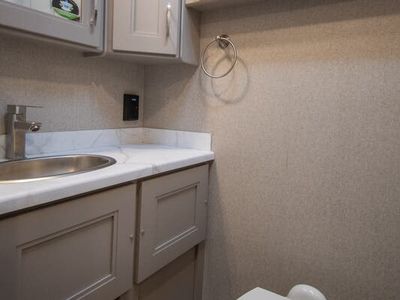 2026 Thor Motor Coach Inception - Photo 28