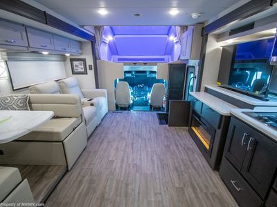 2026 Thor Motor Coach Inception - Photo 2