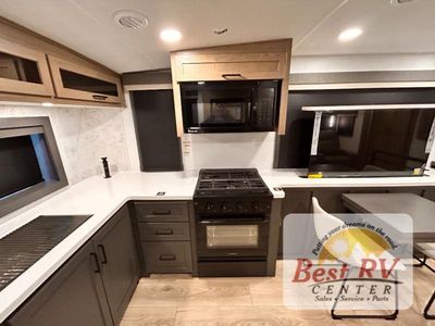 2026 Forest River RV Rockwood Signature - Photo 42