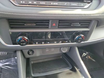 2026 Nissan Rogue — photo 17 view