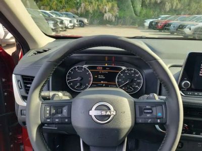 2026 Nissan Rogue — photo 13 view