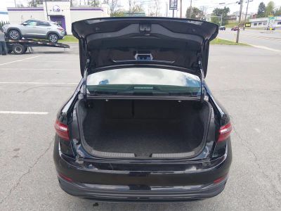 2024 Volkswagen Jetta - Photo 11
