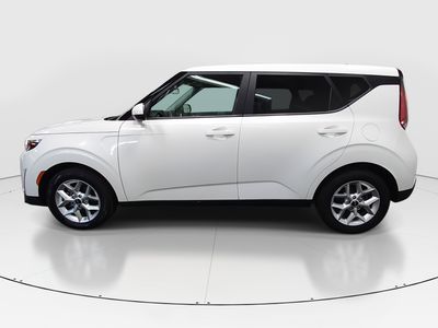 2023 Kia Soul - Photo 4
