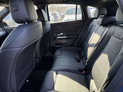 2025 Mercedes-Benz GLA - Photo 31
