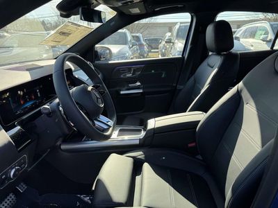 2025 Mercedes-Benz GLA - Photo 4
