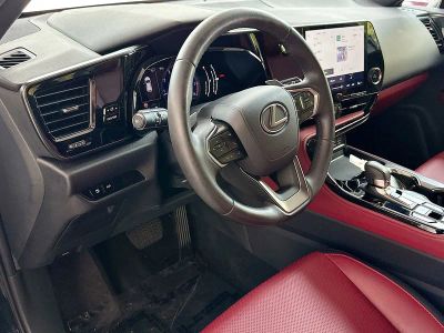 2024 Lexus NX — photo 9 view